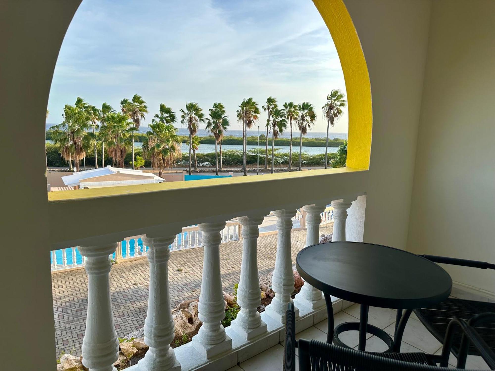 Merakii Seaview Escape Curacao Вилемстад Екстериор снимка